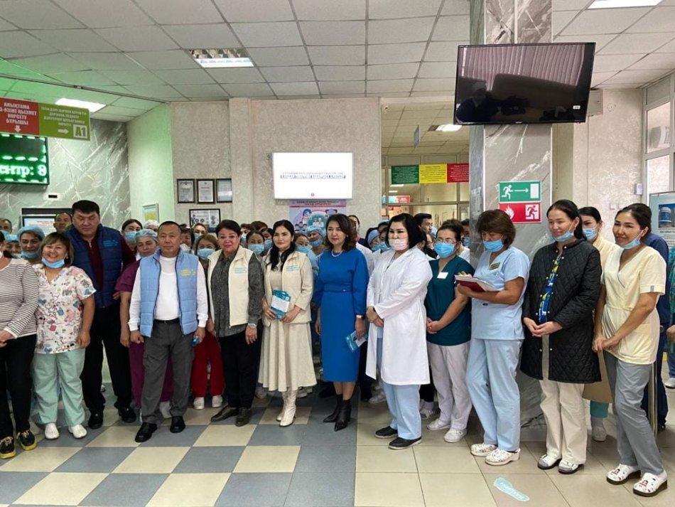 АҚ ЖЕЛЕҢДІ АБЗАЛ ЖАНДАРМЕН КЕЗДЕСУ ӨТКІЗДІ.