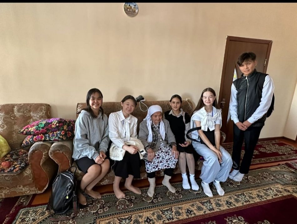 "ҚАРТЫ БАР ҮЙДІҢ-ҚАЗЫНАСЫ БАР"